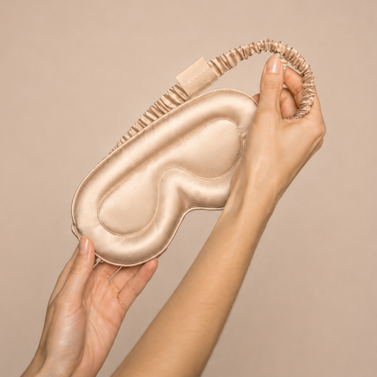 VBEAUTY 3D Seiden Schlafmaske
