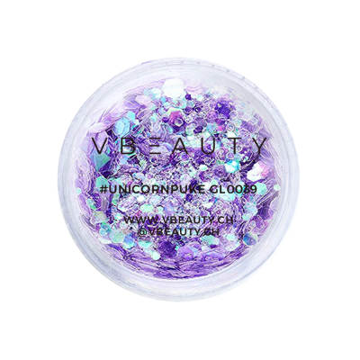 Glitzernde Highlights für jeden Anlass - Entdecke unseren Chunky Glitter! Jetzt auch mit unseren Face Jewels kombinieren.