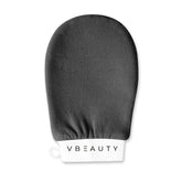 Der VBEAUTY Peeling Handschuh bietet nicht nur eine gründliche Tiefenreinigung der Haut, sondern fördert auch effizient die Durchblutung.